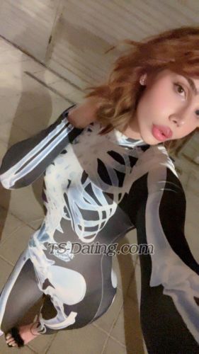 trans girl QueenSoso 1911431 trans girl QueenSoso 1911431