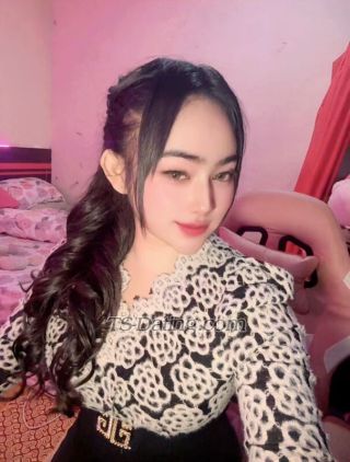 trans girl Queenzuidith 4602199