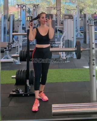 trans girl RAIZAH69 8303189 trans girl RAIZAH69 8303189