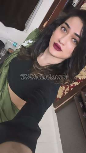 trans girl ROOHICD 7103719 trans girl ROOHICD 7103719