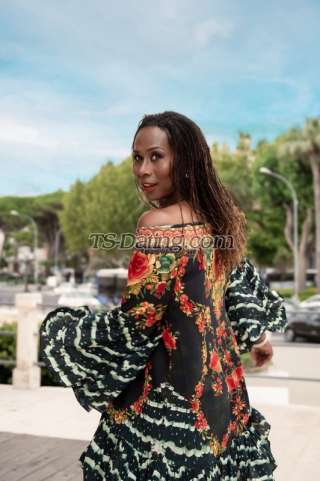 trans girl RachelSmithe 0899493 trans girl RachelSmithe 0899493