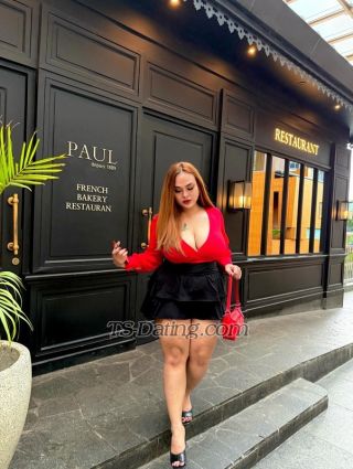 trans girl Raraamora97 3914721