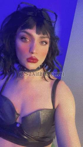 trans girl Rayooon 8625760 trans girl Rayooon 8625760