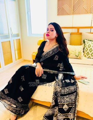 trans girl RealCayenat 7470648 trans girl RealCayenat 7470648