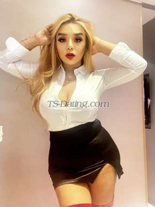 trans girl Rebecca1994u 7113212 trans girl Rebecca1994u 7113212