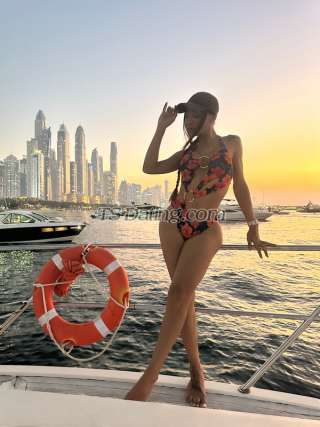 trans girl RebeccaTop 6539563