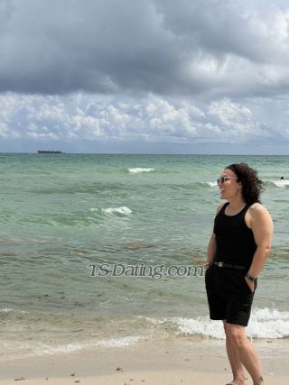 trans girl Renatina 5229398 trans girl Renatina 5229398