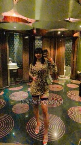 trans girl Ria1998 7557548 trans girl Ria1998 7557548