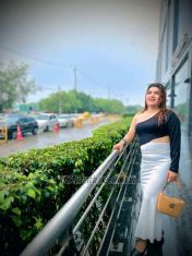 Rihana singh Delhi TS escort 