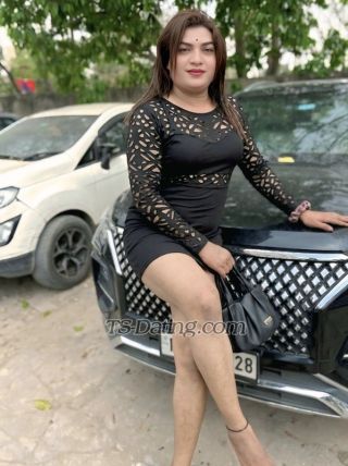 trans girl Rihanasingh 6581107