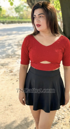 trans girl Rihanasingh 6581412