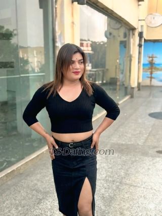 trans girl Rihanasingh 7879971