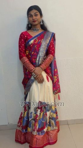 trans girl Riyabiswas 9517684