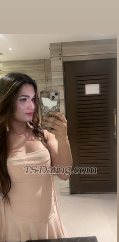 trans girl RoohiKhan 1935440