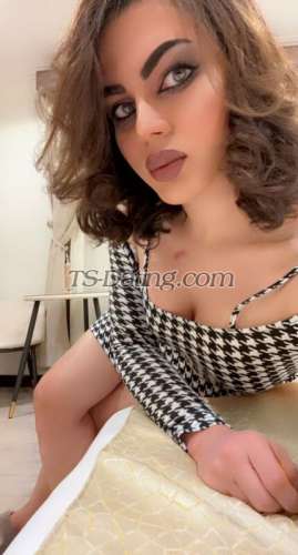 trans girl Rooolaaa 5884578