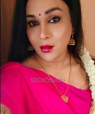 trans girl RosyMeenaksh 2992726 trans girl RosyMeenaksh 2992726