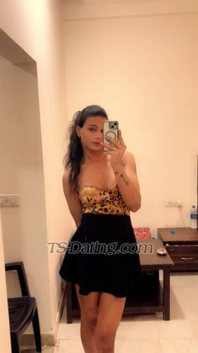 trans girl Rosyhot 1522371 trans girl Rosyhot 1522371