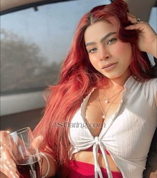 trans girl Roxydoll 8849100