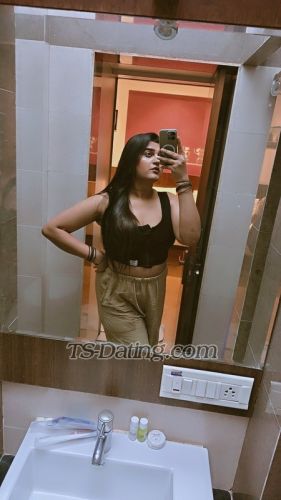 trans girl RoyalSimmi 2455015 trans girl RoyalSimmi 2455015