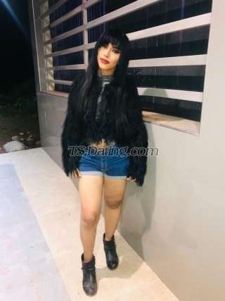 trans girl Rubychile 8685337