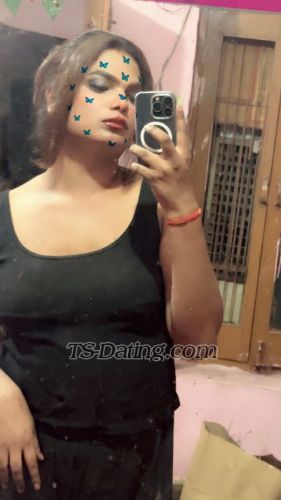 trans girl RuchiDixit 1534387