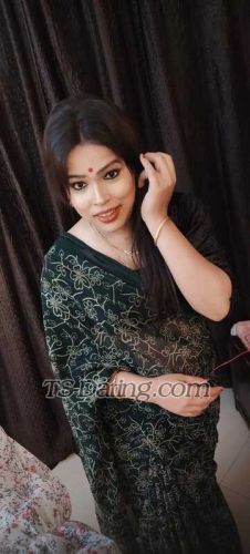 trans girl RuchiSingh 0968864 trans girl RuchiSingh 0968864