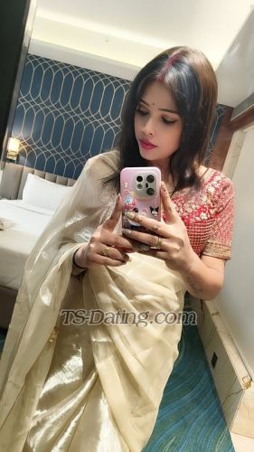 trans girl RuchiSingh 2671924 trans girl RuchiSingh 2671924