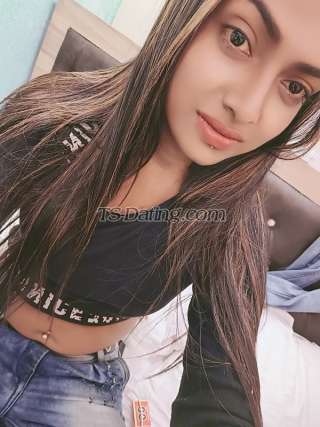 trans girl RusaRoy 2700922