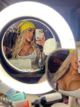 trans girl razaan88 2835382 trans girl razaan88 2835382