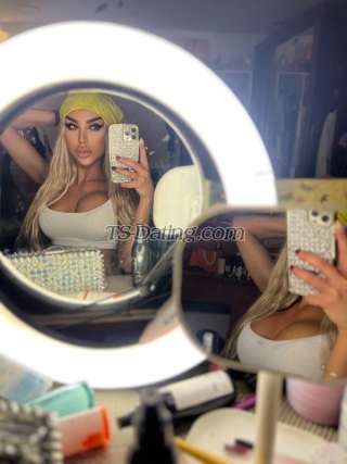 trans girl razaan88 2835396 trans girl razaan88 2835396