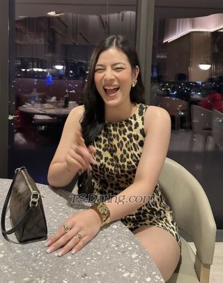 trans girl rebelroyalty 9371038