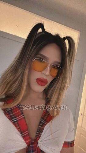 trans girl SANDRADUDAME 8637091