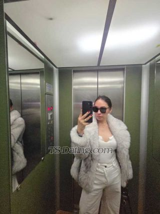 trans girl SENSUALTRIXIE 0241811