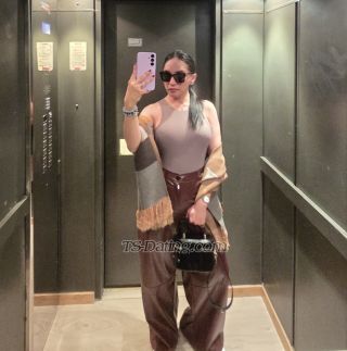 trans girl SENSUALTRIXIE 1688373