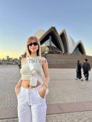 trans girl SEXYarrianeTS 9785569