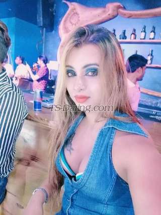 trans girl SHREYA 6531603 trans girl SHREYA 6531603