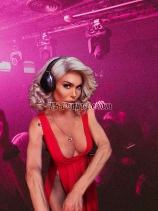 trans girl SIENNATRANS 4274558