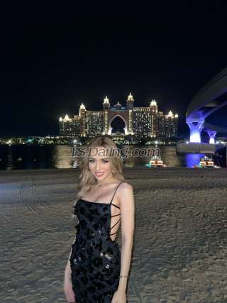 trans girl SMILESMILE 3690319 trans girl SMILESMILE 3690319