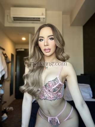 trans girl SMILESMILE 8228055 trans girl SMILESMILE 8228055