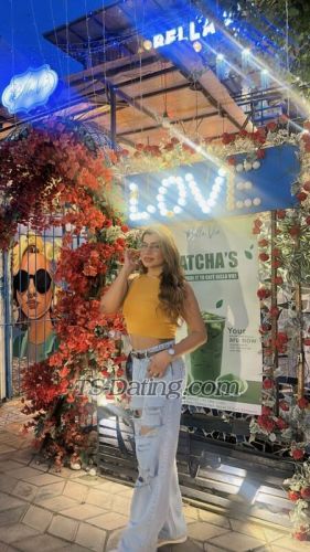 trans girl Mayraa 7418957