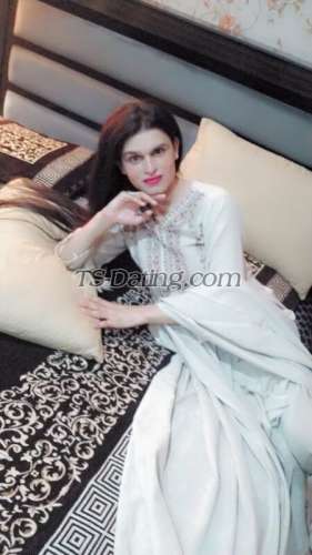 trans girl Sadiakhan 2655303