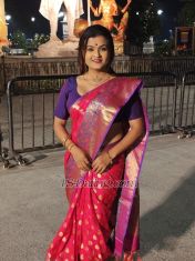 SahebaShemale Pune Transex Ciao ragazzi! Mi chiamo Aashu, vengo da Pune, sono una ragazza transgender pura. Ho Vajayna, la vostra migliore compagna, con una personalità aggraziata e sofisticata, nata e cresciuta a Mumbai. Ho un bellissimo corpo tonico indiano, dato che faccio la modella, sono alta 1,65 m e ho delle gambe molto sexy. Sono attenta alle vostre fantasie, e sono naturalmente dolce con un lato dominante che amerete conoscere. Messaggi d'amore | Per principianti | Esperienza con ragazze | Giochi di ruolo | BDSM | Aperta a nuove possibilità. Gioco solo sul sicuro. Non vedo l'ora di incontrare persone di classe e dalla mentalità aperta. State alla larga dalle perditempo. Videochiamate, chiamate audio, in-call, outcall..............