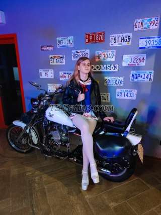 trans girl Sangria 1266329