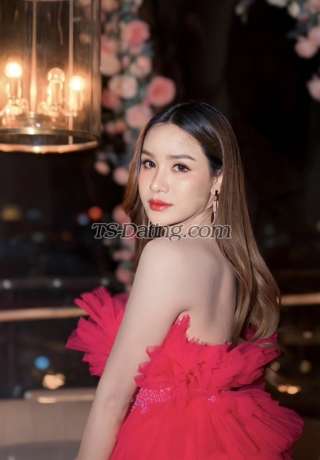 Shemale-Sarahwinter-0866637