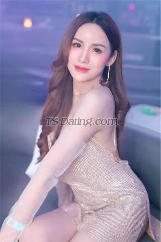 trans girl Sarahwinter 8332830 trans girl Sarahwinter 8332830