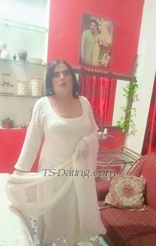 trans girl Saralahoran 1638303 trans girl Saralahoran 1638303