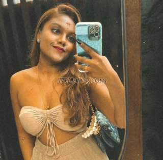 trans girl Saranya 8649373