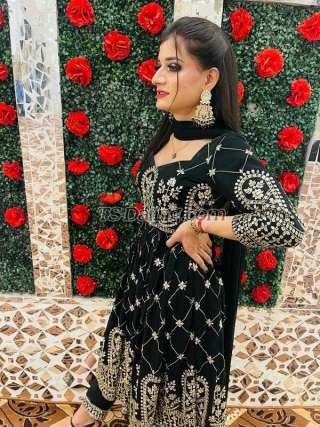 trans girl Sarika143 4368546 trans girl Sarika143 4368546