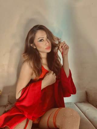 SarinaVivi 8729782 SarinaVivi 8729782