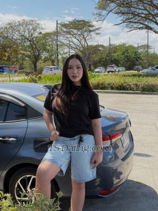trans girl SaucyMia 1751268